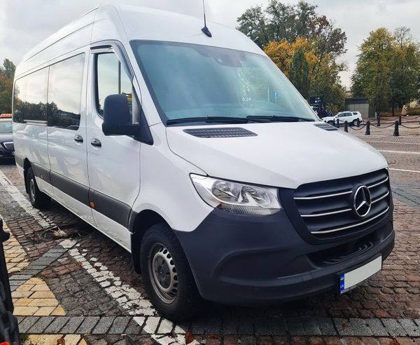Mercedes Sprinter заказать микроавтобус на свадьбу трансфер на прокат