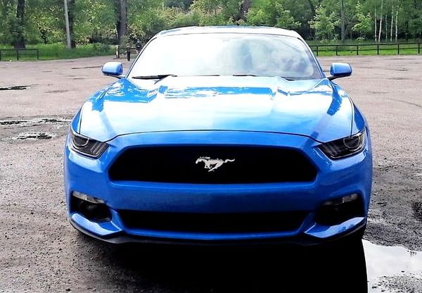 Ford Mustang купе голубой на прокат заказать в киеве