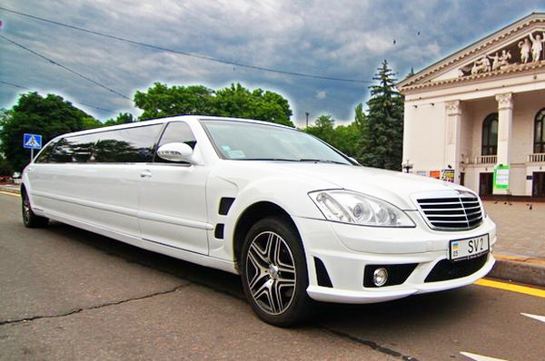 Limuzin-Mercedes-Benz-W221 лимузин прокат аренда