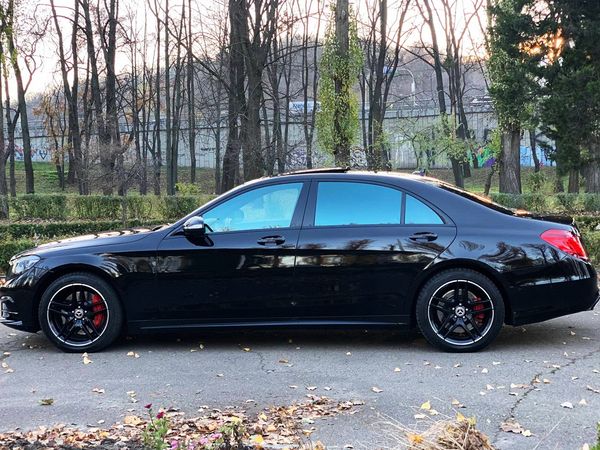 Vip Mercedes-Benz S550 AMG 4MATIC W222 Restyling с водителем без водителя