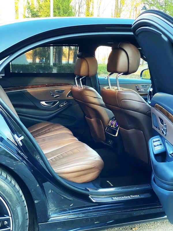 Vip Mercedes-Benz S550 AMG 4MATIC W222 Restyling с водителем без водителя