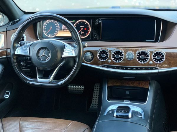 Vip Mercedes-Benz S63 AMG 4MATIC W222 Restyling с водителем без водителя