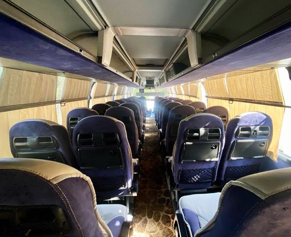 Прокат аренда Neoplan 116H заказать автобус для свадьбы экскурсии в Киеве 50 мест