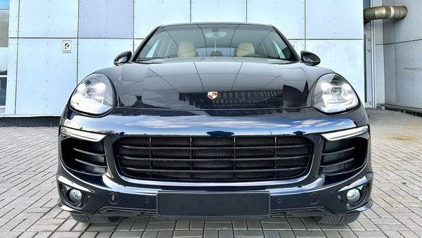 Аренда джип Porsche Cayenne черный прокат без водителя арендовать с водителем Киев