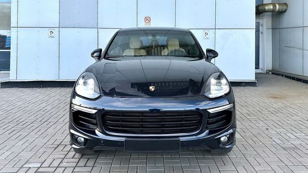 Аренда джип Porsche Cayenne черный прокат без водителя арендовать с водителем Киев