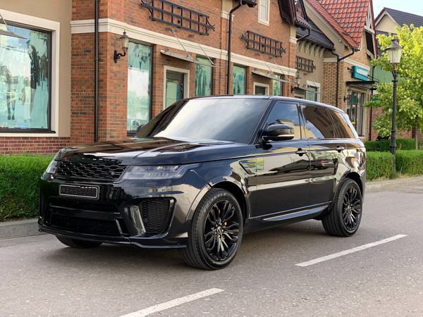 Аренда прокат Range Rover Sport SVR черный с водителем без водителя на свадьбу съемки