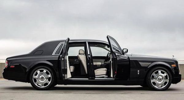 Аренда VIP авто Rolls-Royce Phantom на свадьбу вип авто на прокат