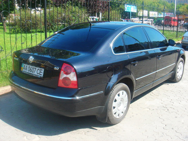 Volksvagen B5 черный