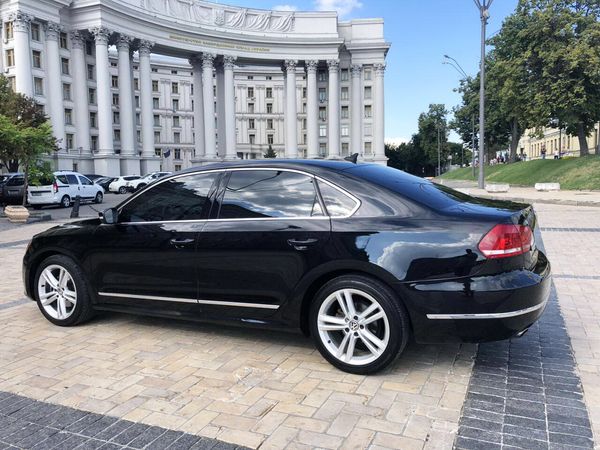Volkswagen Passat B8 черный на свадьбу киев