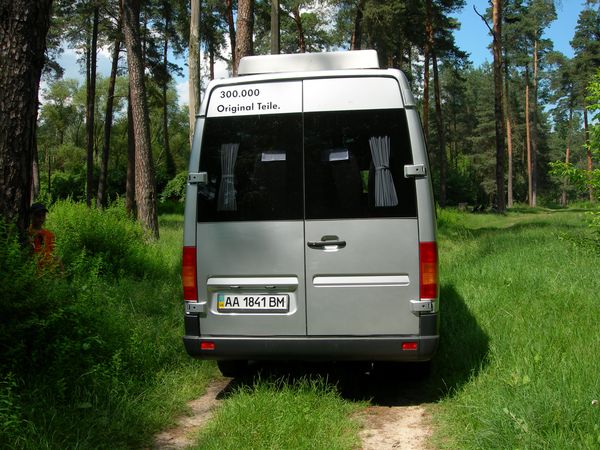 Volksvagen LT28 микроавтобус на 15 мест