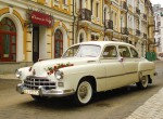 Аренда прокат ретро автомобиля ZIM GAZ-12 бежевый Киев цена
