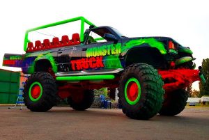 Party Bus Monster truck аренда пати басов киев