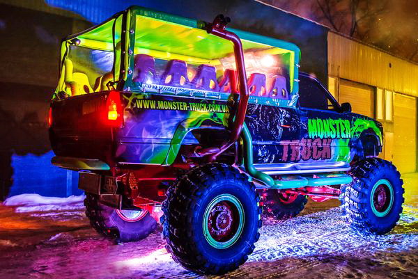 Party Bus Monster truck аренда пати басов киев