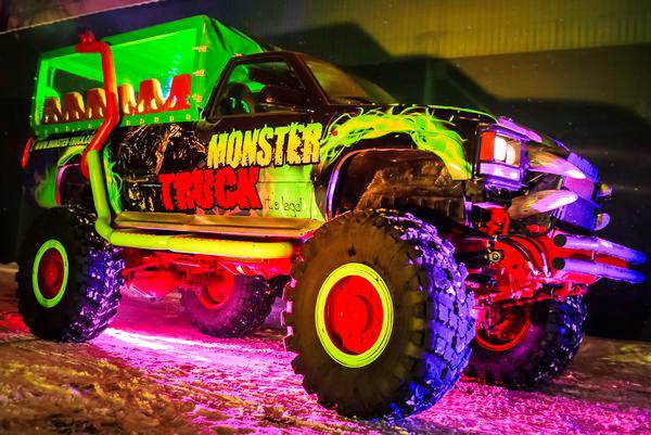 Party Bus Monster truck аренда пати басов киев