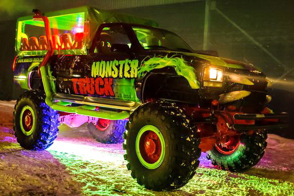 Party Bus Monster truck аренда пати басов киев