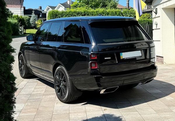 Аренда джип Range Rover Autobiography 5.0 Supercharger черный без водителя с водителем Киев