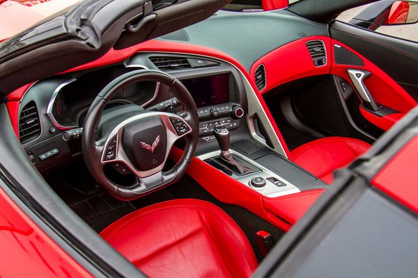 CHEVROLET CORVETTE TARGA кабриолет красный аренда на свадьбу