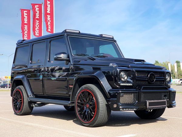 Внедорожник Mercedes Benz G63 Brabus оригинал заказать джип на прокат на свадьбу 