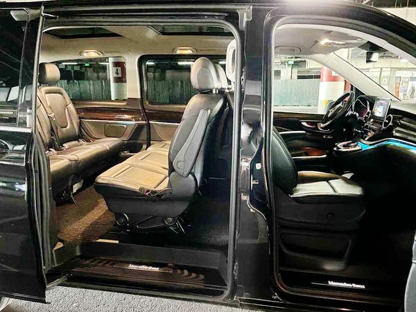 Микроавтобус Mercedes V класс 2018 год Long прокат аренда В класс