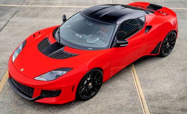  Lotus Evora Sports Racer красный аренда спорткар для тест драйв фотосъемка