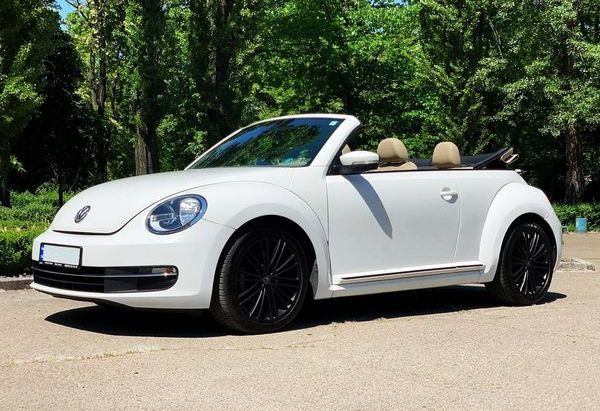 Volkswagen Beetle белый кабриолет на прокат без водителя авто для кино