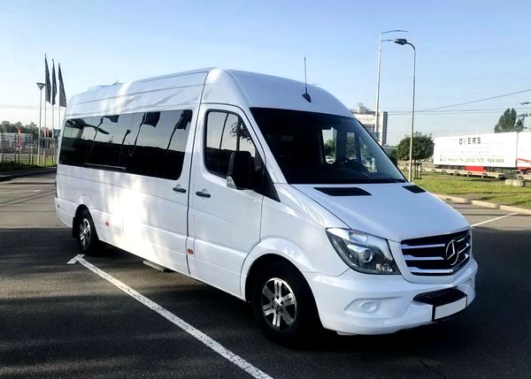 Прокат микроавтобус Mercedes Sprinter VIP белый с водителем без водителя