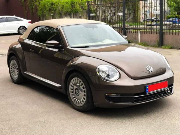 Volkswagen Beetle шоколадный заказать на свадьбу съемки прокат без водителя