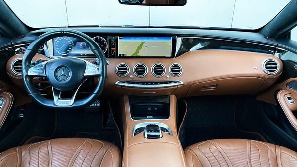 Mercedes-Benz W217 S560 AMG Coupe черный на прокат аренда купе без водителя