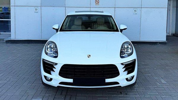 Внедорожник Porsche Macan S белый на свадьбу с водителем без водителя на прокат Киев