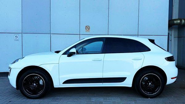 Внедорожник Porsche Macan S белый на свадьбу с водителем без водителя на прокат Киев