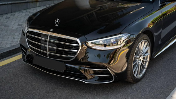 Прокат vip авто Mercedes S class W 223 S 400d 4 matic на свадьбу без водителя Киев