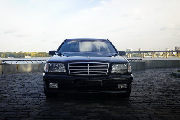 Mercedes Benz W140 S7.3 V12 прокат на весілля зйомки без водія з водієм