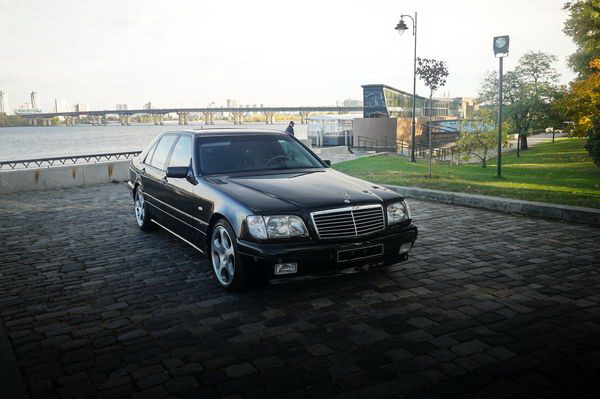 Mercedes Benz W140 S7.3 V12 прокат на весілля зйомки без водія з водієм