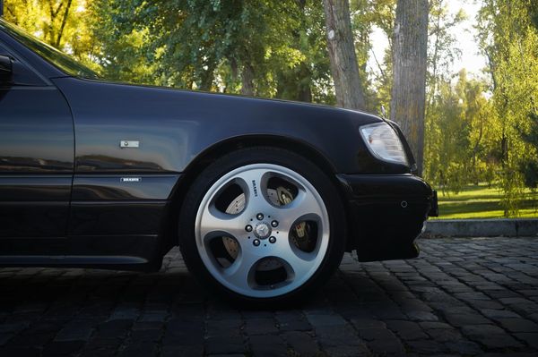 Mercedes Benz W140 S7.3 V12 прокат на весілля зйомки без водія з водієм