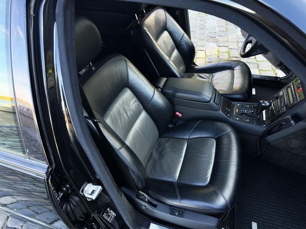 Mercedes Benz W140 S7.3 V12 прокат на весілля зйомки без водія з водієм