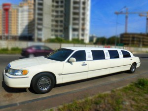 Lincoln Town Car 120 ванильный лимузин