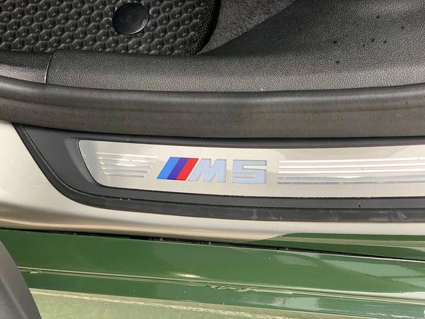 BMW M5 аренда прокат бизнес авто на свадьбу съемки без водителя