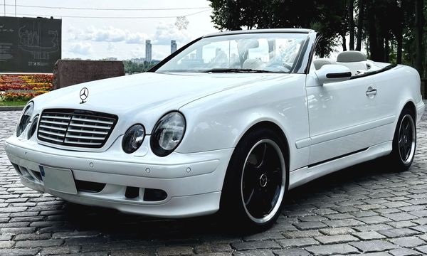 Mercedes W208 clk кабріолет оренда на весілля київ