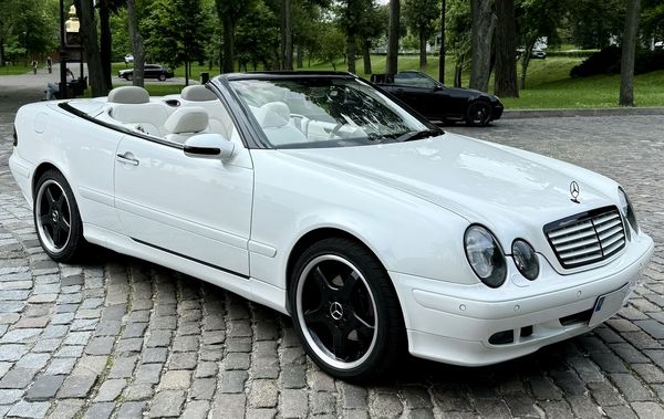 Mercedes W208 clk кабріолет оренда на весілля київ