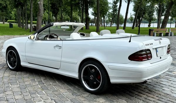 Mercedes W208 clk кабріолет оренда на весілля київ