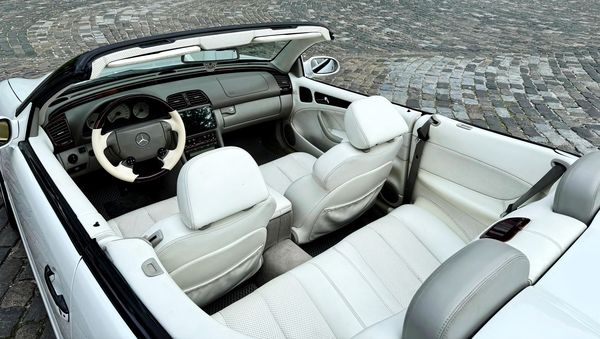 Mercedes W208 clk кабріолет оренда на весілля київ