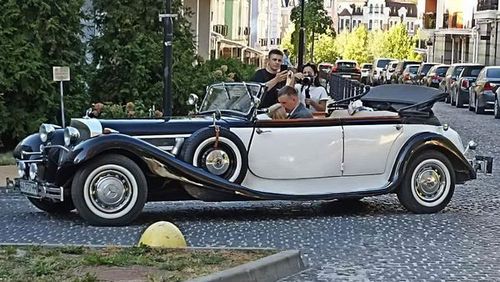 Mercedes Borman 540 ретро автомобіль кабріолет