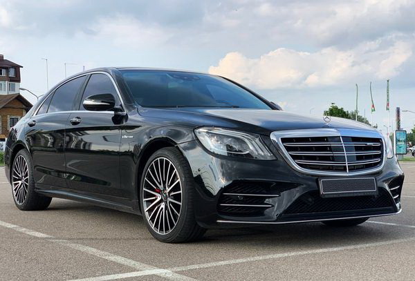 Vip Mercedes-Benz S560 AMG 4MATIC W222 Restyling на прокат без водія з водієм оренда