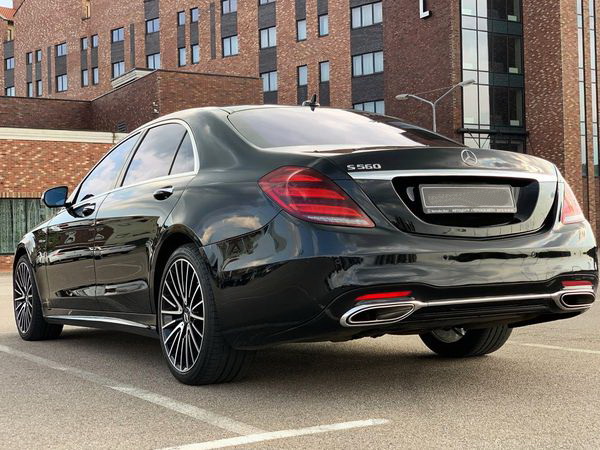 Vip Mercedes-Benz S560 AMG 4MATIC W222 Restyling на прокат без водія з водієм оренда