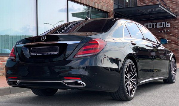 Vip Mercedes-Benz S560 AMG 4MATIC W222 Restyling на прокат без водія з водієм оренда