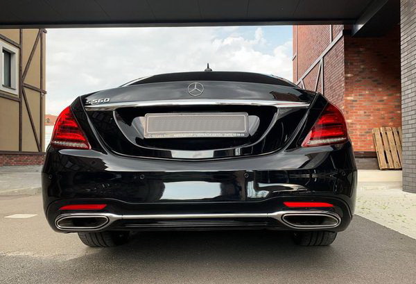Vip Mercedes-Benz S560 AMG 4MATIC W222 Restyling на прокат без водія з водієм оренда