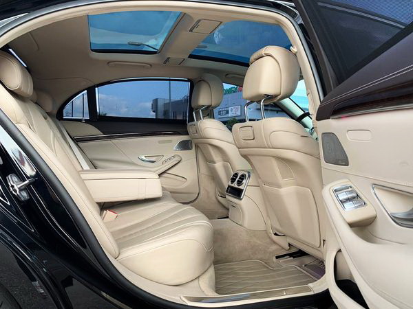 Vip Mercedes-Benz S560 AMG 4MATIC W222 Restyling на прокат без водія з водієм оренда