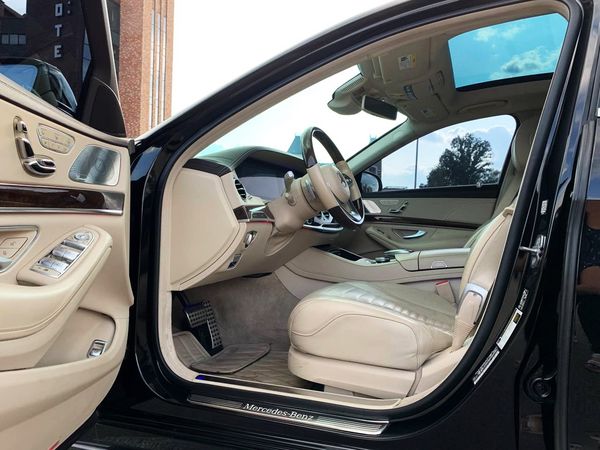 Vip Mercedes-Benz S560 AMG 4MATIC W222 Restyling на прокат без водія з водієм оренда