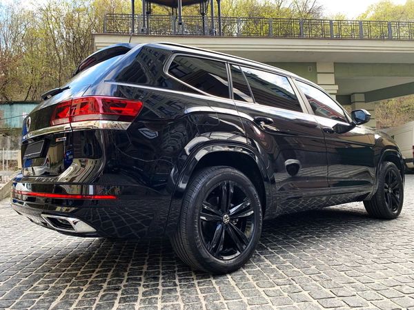  Volkswagen Atlas R-Line прокат аренда внедорожник с водителем без водителя для свадьбы