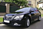 Замовити трансфер Toyota Camry V50 чорна на весілля в Києві — ціна